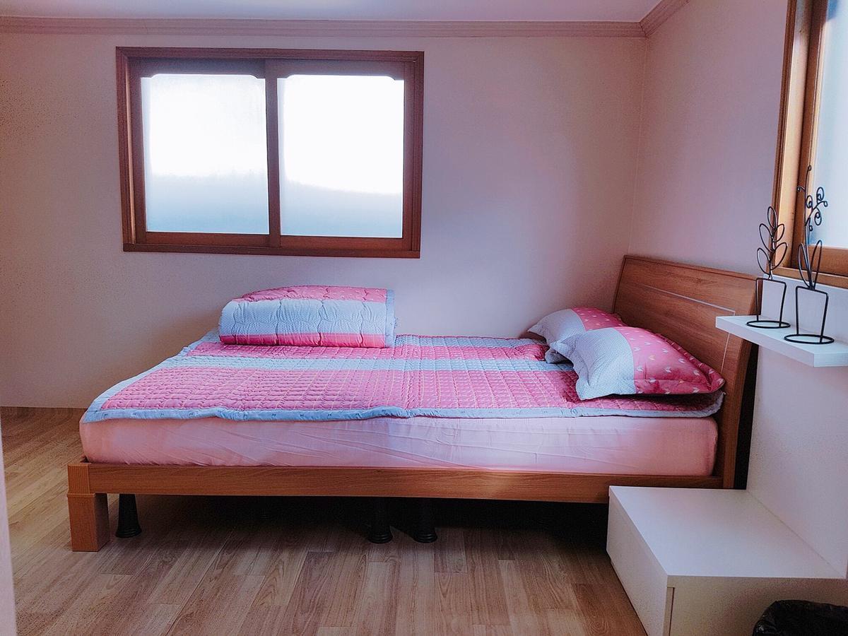 Honey House Hotell Busan Exteriör bild